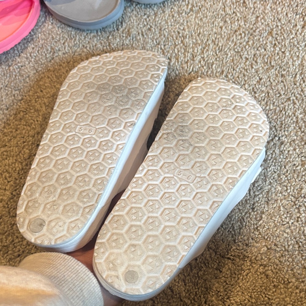 Sandals Set - Picture 8 of 16